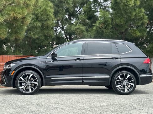 Used 2022 Volkswagen Tiguan SEL R-Line AWD/4WD image 7