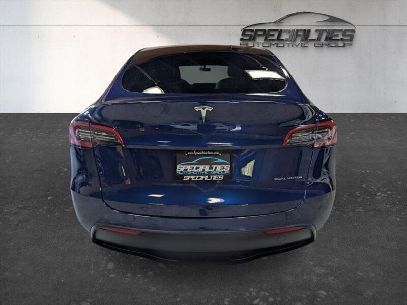 Used 2023 Tesla Model Y Long Range AWD/4WD image 9