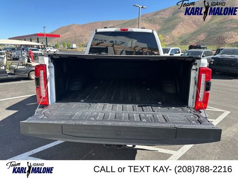 Used 2024 Ford F250 Lariat AWD/4WD image 8
