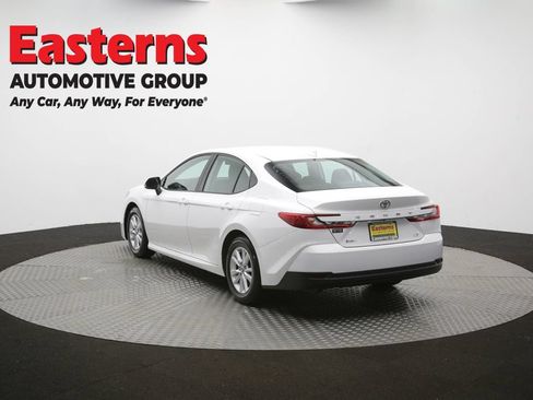 Used 2025 Toyota Camry LE FWD image 38
