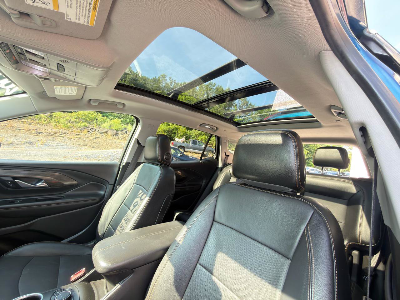 Used 2019 GMC Terrain SLT w/ Preferred Package AWD/4WD image 19