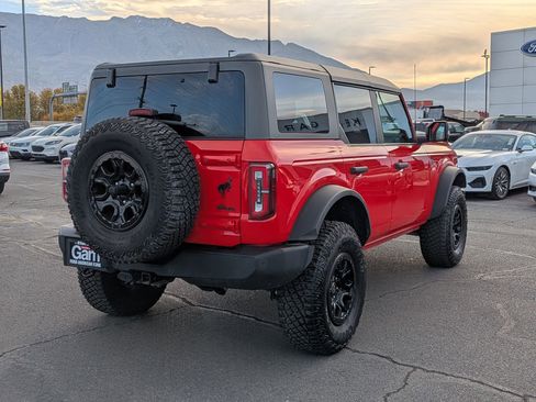 Used 2022 Ford Bronco Wildtrak image 3