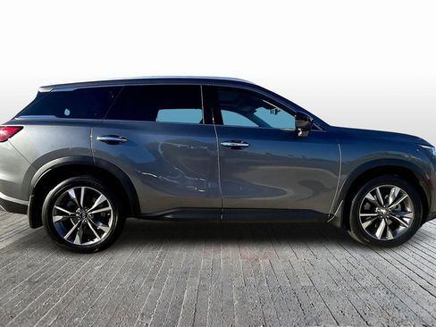 Certified 2025 INFINITI QX60 Luxe image 8