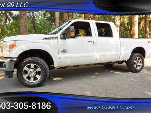 Used 2016 Ford F350 Lariat w/ Lariat Interior Package image 5