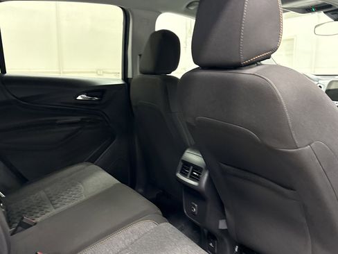 Used 2023 Chevrolet Equinox LT image 20