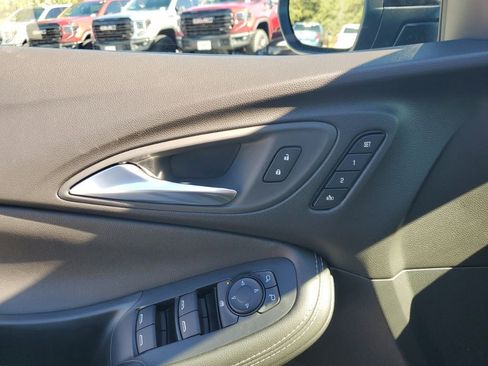 New 2026 Buick Encore GX Avenir image 26