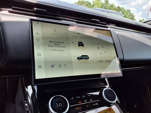 Certified 2023 Land Rover Range Rover Sport First Edition image 19