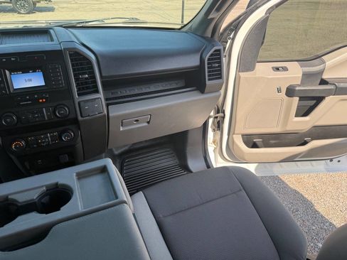 Used 2022 Ford F350 XL w/ STX Appearance Package AWD/4WD image 34
