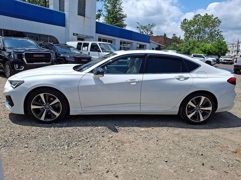 Used 2024 Acura TLX w/ Technology Package FWD image 4