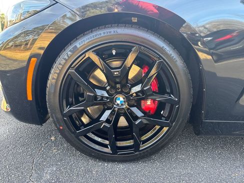 Used 2025 BMW 430i Coupe w/ M Sport Package image 34