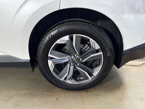 Used 2025 Nissan Murano SL AWD/4WD image 6