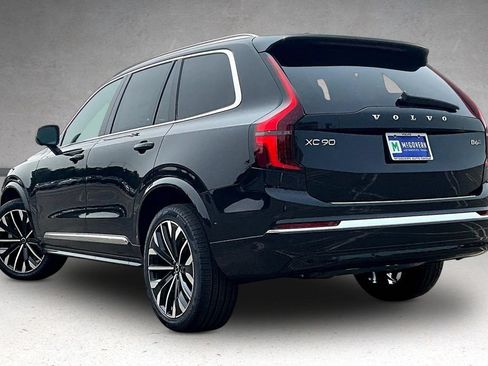 New 2026 Volvo XC90 B6 Plus AWD/4WD image 3