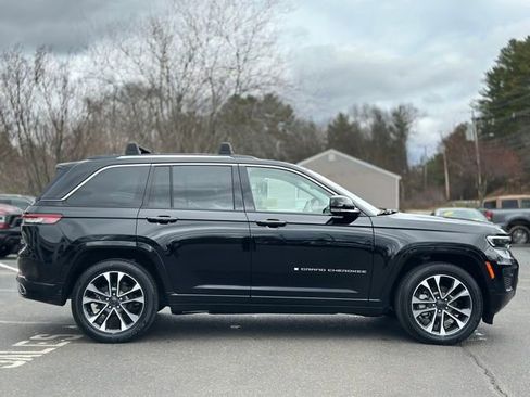 Used 2023 Jeep Grand Cherokee Overland w/ Adv Protech Group III image 6