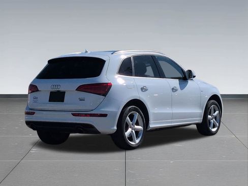 Used 2017 Audi Q5 2.0T Premium Plus w/ Technology Package image 6