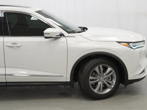 Used 2024 Acura MDX SH-AWD image 10
