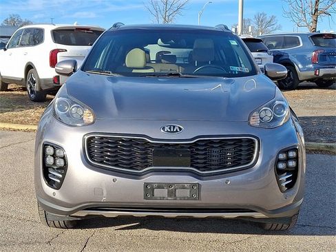 Certified 2018 Kia Sportage SX image 2