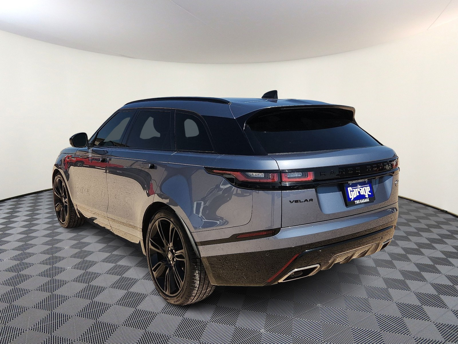 Used 2023 Land Rover Range Rover Velar R-Dynamic S AWD/4WD image 3