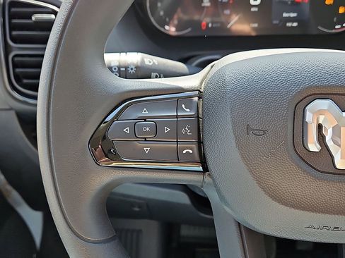 New 2026 RAM ProMaster 2500 w/ Premium Convenience Group FWD image 17