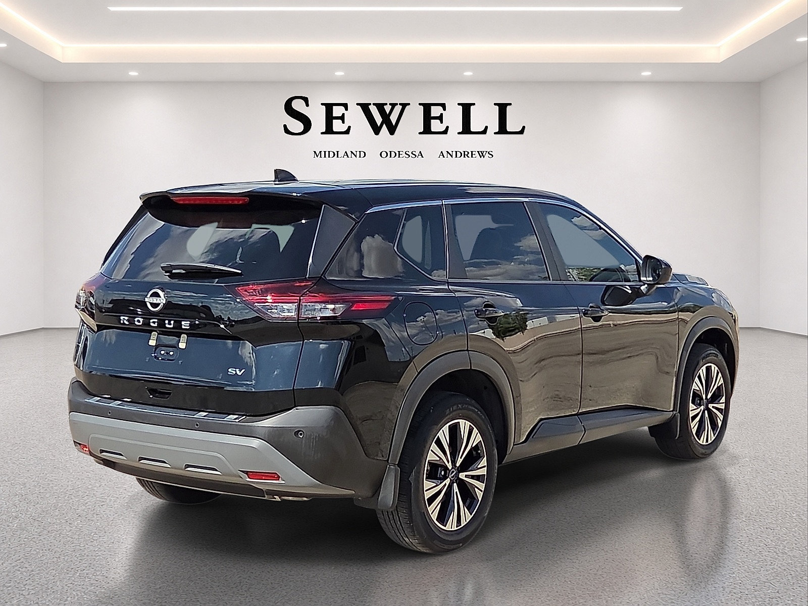 Used 2023 Nissan Rogue SV FWD image 4