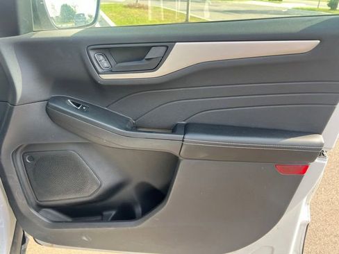 Used 2022 Ford Escape SE w/ Convenience Package AWD/4WD image 10
