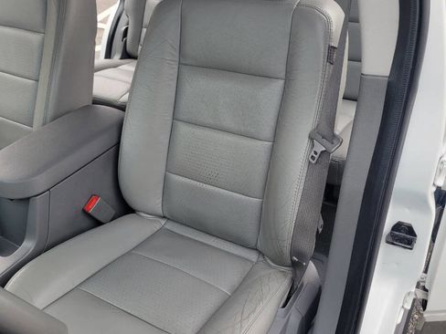 Used 2006 Ford Freestyle SEL image 17