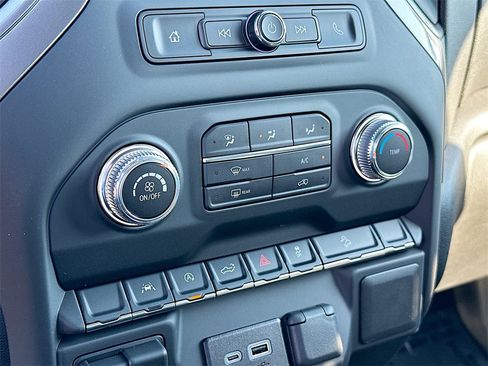 New 2026 GMC Sierra 1500 Pro w/ Graphite Edition image 14