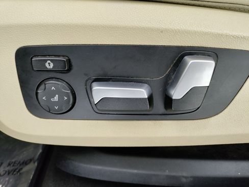 Used 2022 BMW X5 sDrive40i w/ Parking Assistance Package image 13