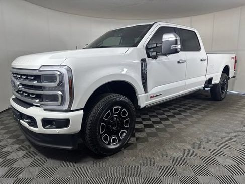 Certified 2024 Ford F350 Platinum AWD/4WD image 8