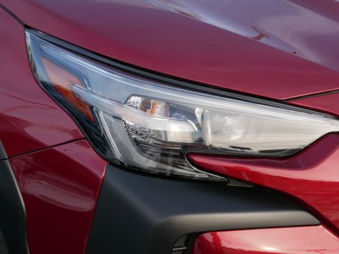 Certified 2025 Subaru Outback Premium image 16