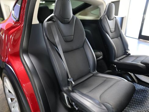 Used 2016 Tesla Model X 75D AWD/4WD image 40