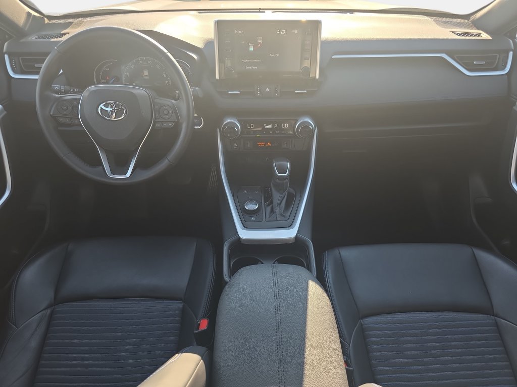 Used 2020 Toyota RAV4 XSE w/ All Weather Liner Package AWD/4WD image 9
