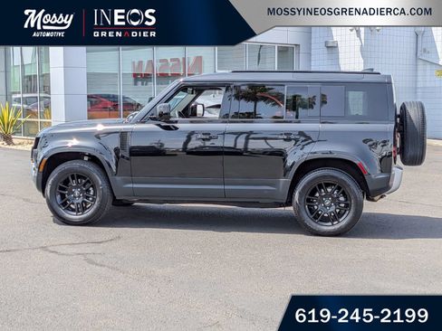 Used 2025 Land Rover Defender 110 S AWD/4WD image 4