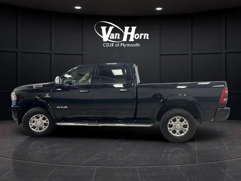 Used 2022 RAM 3500 Laramie AWD/4WD image 4