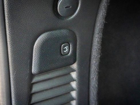 Used 2024 Dodge Durango GT image 32