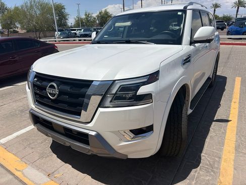 Used 2024 Nissan Armada SL w/ Captain's Chairs Package RWD image 1