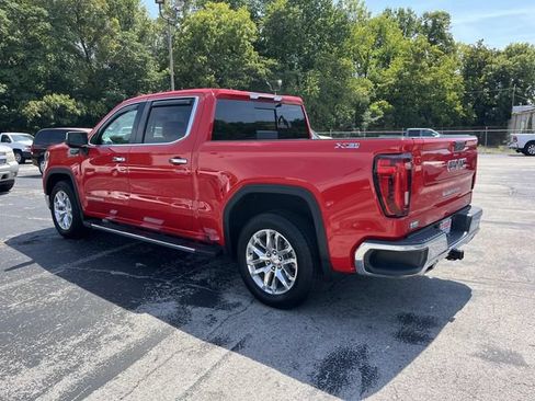 Used 2019 GMC Sierra 1500 SLT w/ SLT Premium Plus Package AWD/4WD image 7