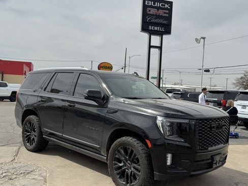 Used 2021 GMC Yukon Denali w/ Denali Ultimate Package image 1