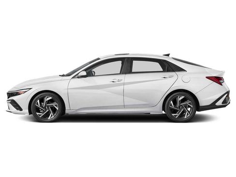Used 2025 Hyundai Elantra SEL FWD image 49