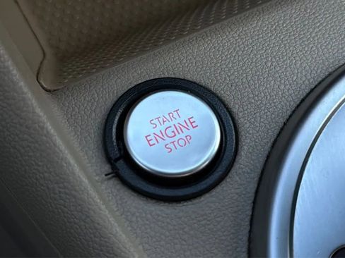 Used 2015 Volkswagen Beetle 1.8T image 36