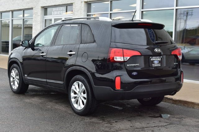 Used 2015 Kia Sorento EX AWD/4WD image 9
