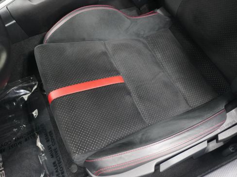 Used 2022 Subaru BRZ Limited RWD image 12