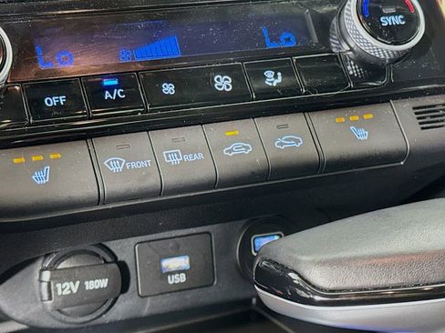 Certified 2023 Hyundai Elantra SEL w/ Convenience Package image 21