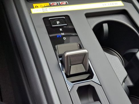 New 2026 Lexus ES 500e w/ Convenience Package AWD/4WD image 10