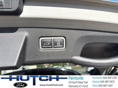 Used 2023 Kia Sorento SX AWD/4WD image 14