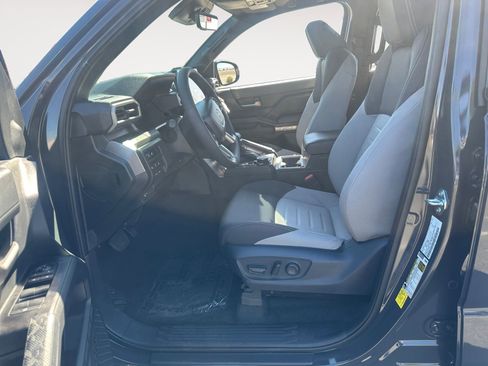 New 2026 Toyota Tacoma TRD Off-Road image 9