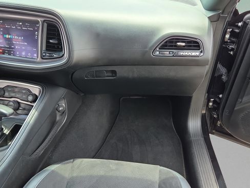 Used 2021 Dodge Challenger R/T Scat Pack RWD image 14