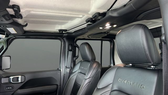 Used 2021 Jeep Gladiator Overland w/ Uconnect 4C Nav & Sound Group AWD/4WD image 8