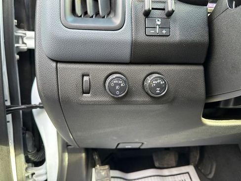 Used 2022 Chevrolet Colorado Z71 w/ Trail Boss Package image 21