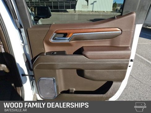 Used 2023 GMC Sierra 1500 Denali w/ Denali Reserve Package image 31