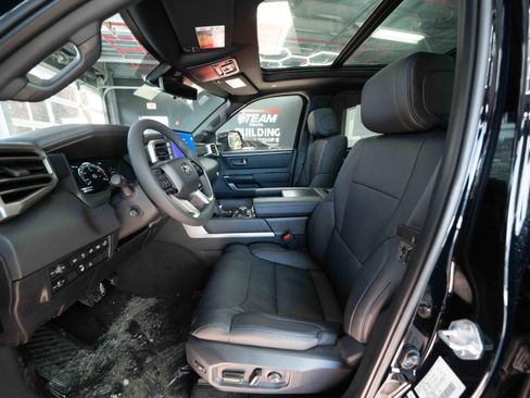 New 2026 Toyota Tundra Platinum image 9